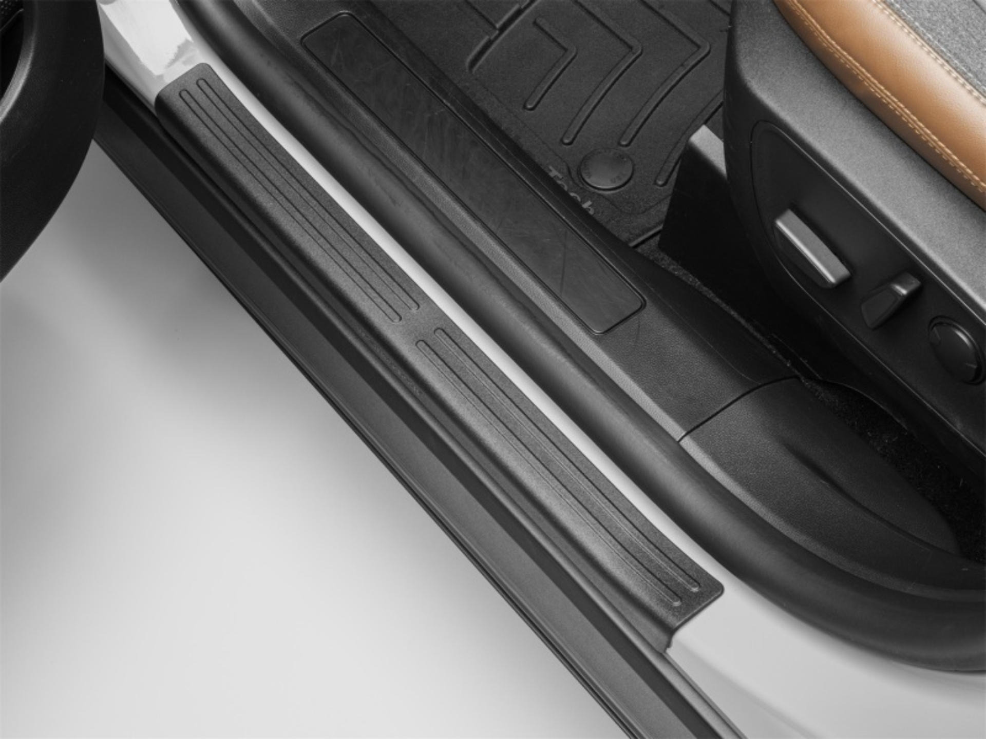 Picture of WeatherTech 21-24 Ford Bronco Sport SillProtector 4pc Set - Black