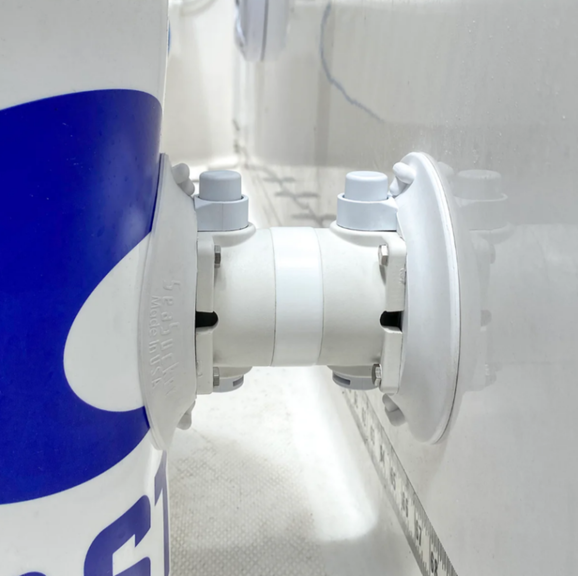 Picture of SeaSucker 6in. Double Tap - Black (SeaSuckers are Back to Back)