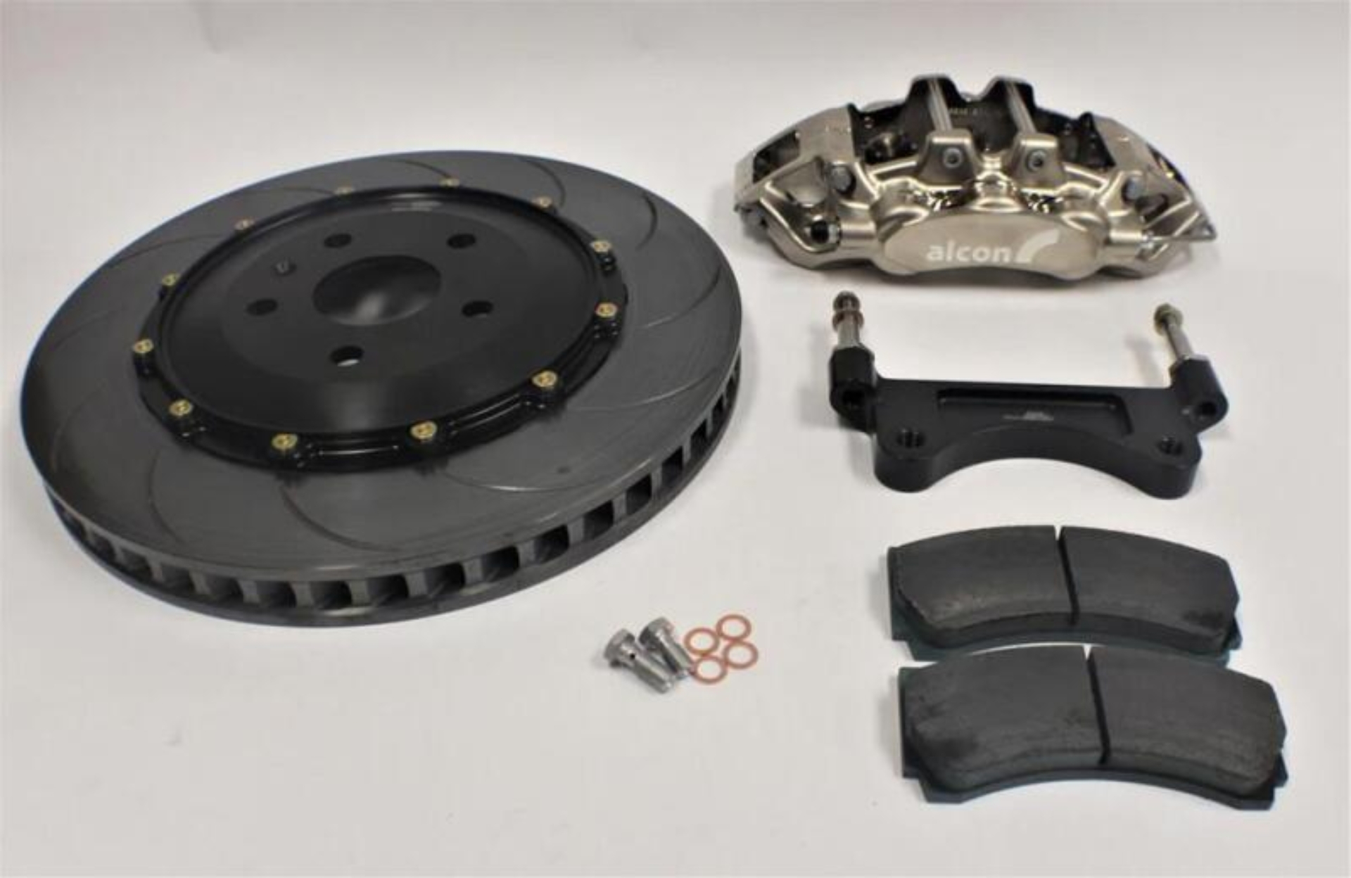 Picture of Alcon Chevrolet Corvette C8 (Aftermarket Wheels) 6 Piston 380x36mm Front Street Kit - Nickle Plated
