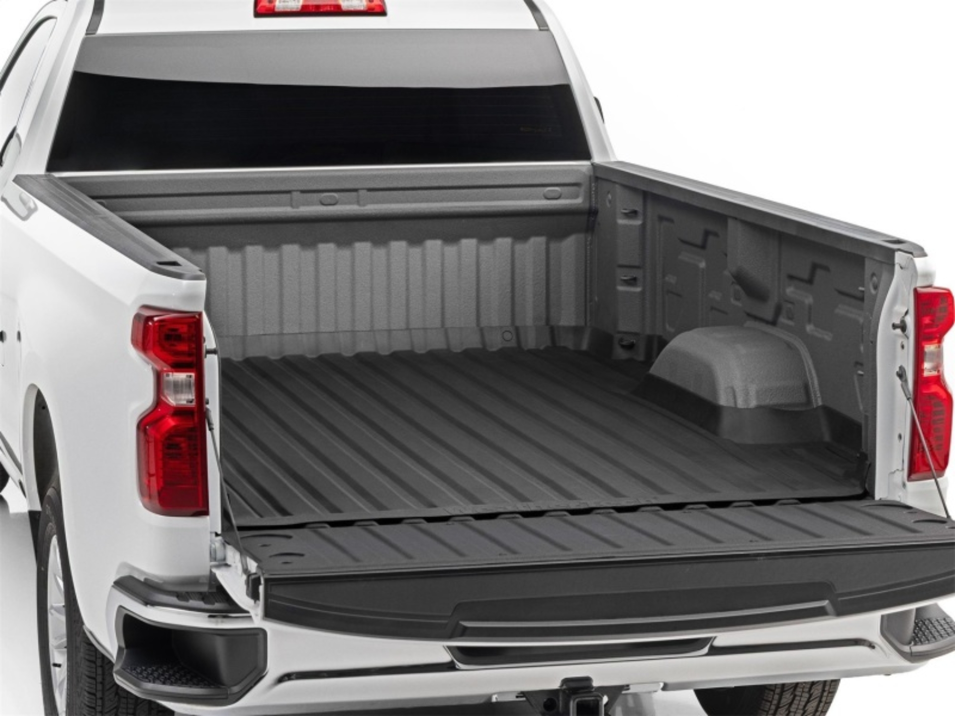 Picture of WeatherTech 19-26 Chevy Silverado/GMC Sierra 1500 Impact Liner - Black