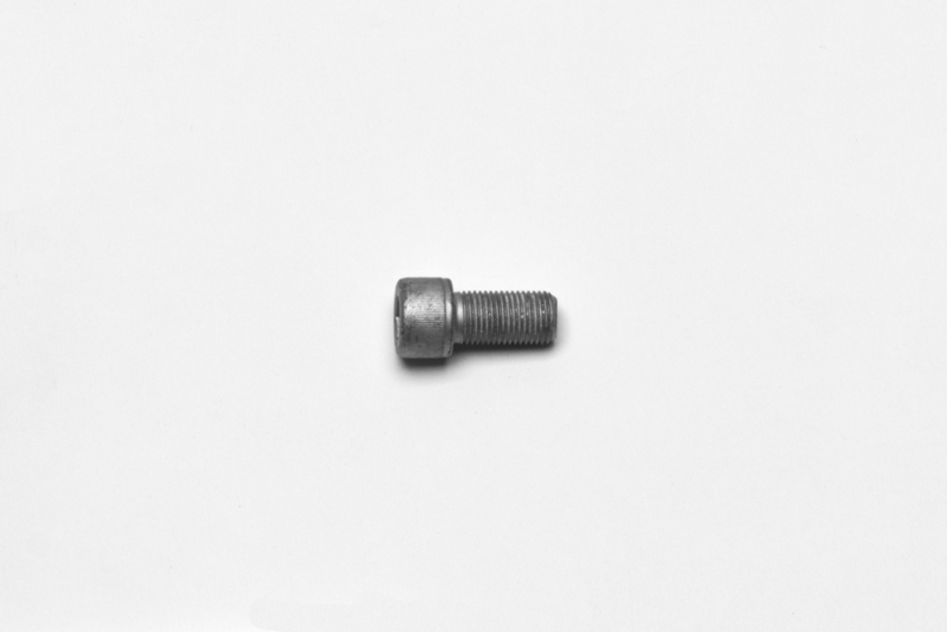 Picture of Wilwood bolt 1/2-20X1.00 LG shcs alloy WES072 CL1 silver asme B18.3