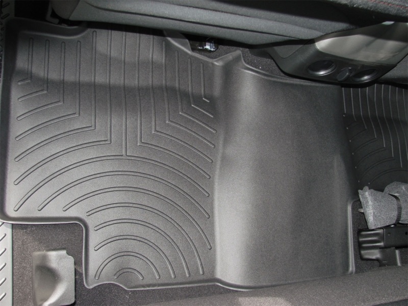 Picture of WeatherTech WT FloorLiner-Rear-Blk Floor Mats - 440053