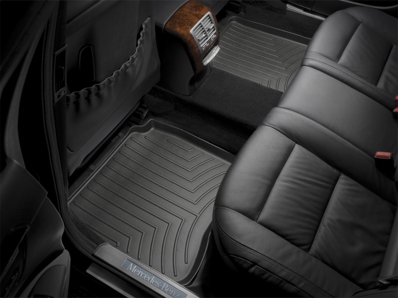 Picture of WeatherTech WT FloorLiner-Rear-Blk Floor Mats - 442522