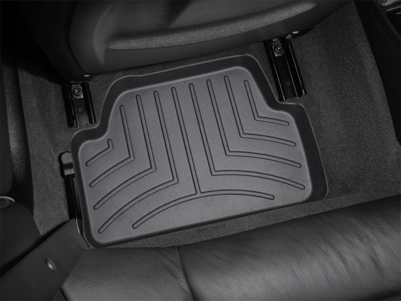 Picture of WeatherTech WT FloorLiner-Rear-Blk Floor Mats - 442532