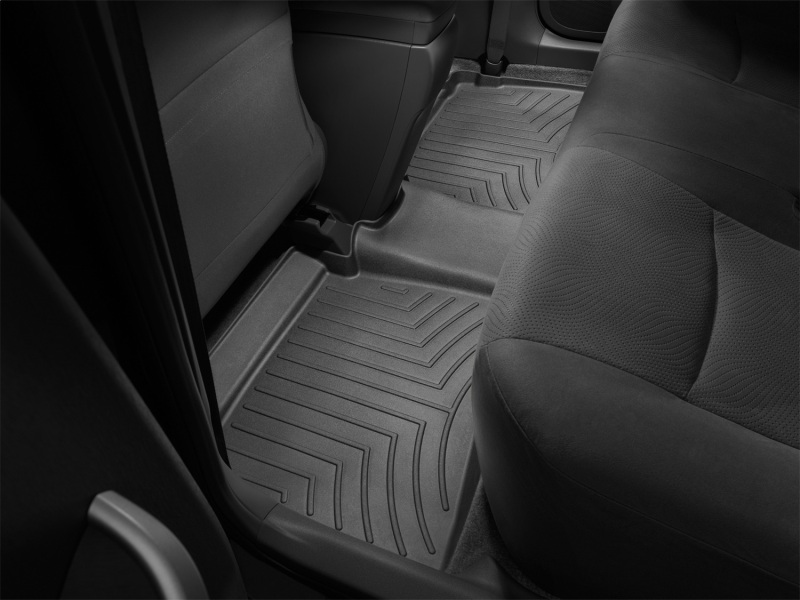 Picture of WeatherTech WT FloorLiner-Rear-Blk Floor Mats - 442562