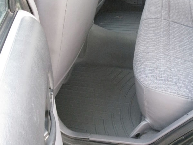 Picture of WeatherTech WT FloorLiner-Rear-Blk Floor Mats - 442662