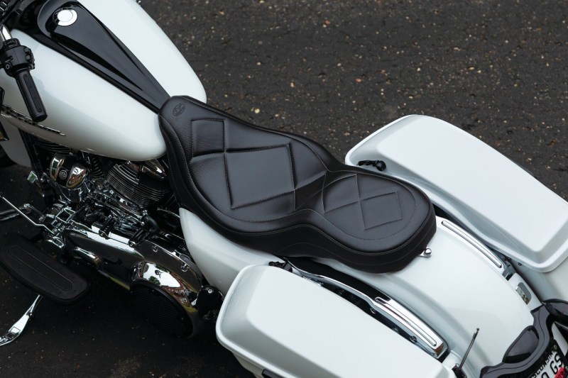 Picture of Mustang Motorcycle MMP 1 Piece Carbon One-Piece Motorcycle Seats - 75202