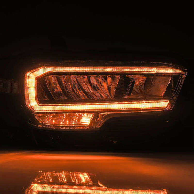 Picture of AlphaRex ARX LUXX Headlights - 880702