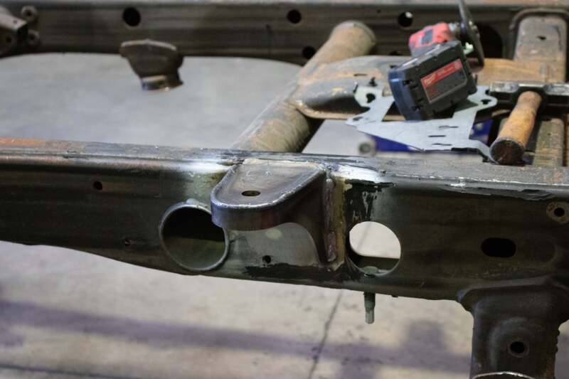 Picture of RustBuster RBR Bed Mounts Frames - RB7827R