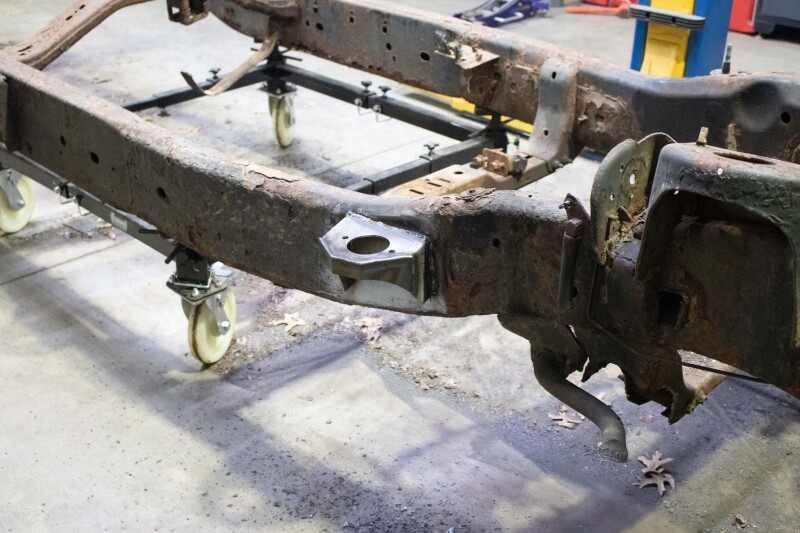 Picture of RBR Cab Mount - Rustbuster Front Cab Mount Right Side rbrRB7076R